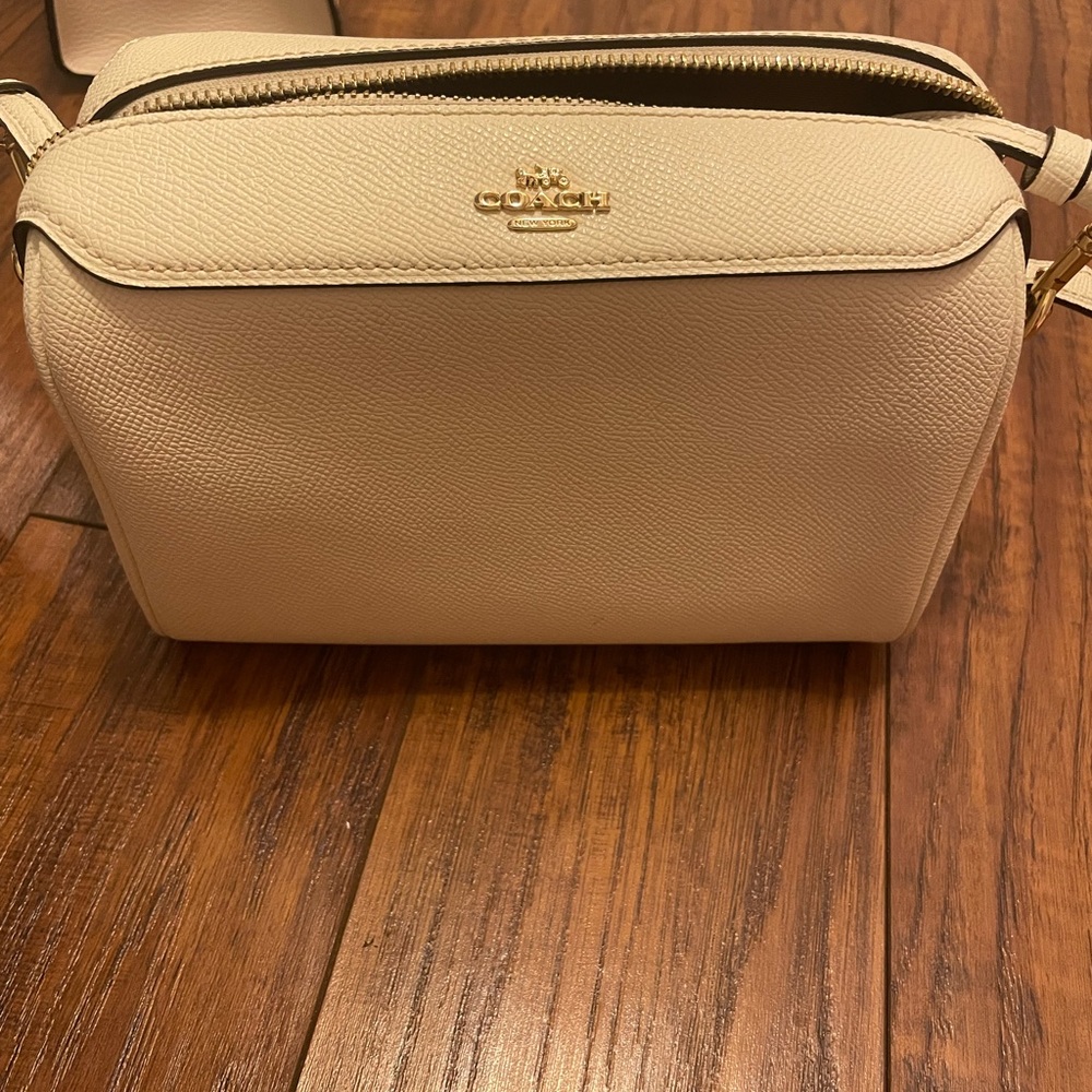 Coach purse white